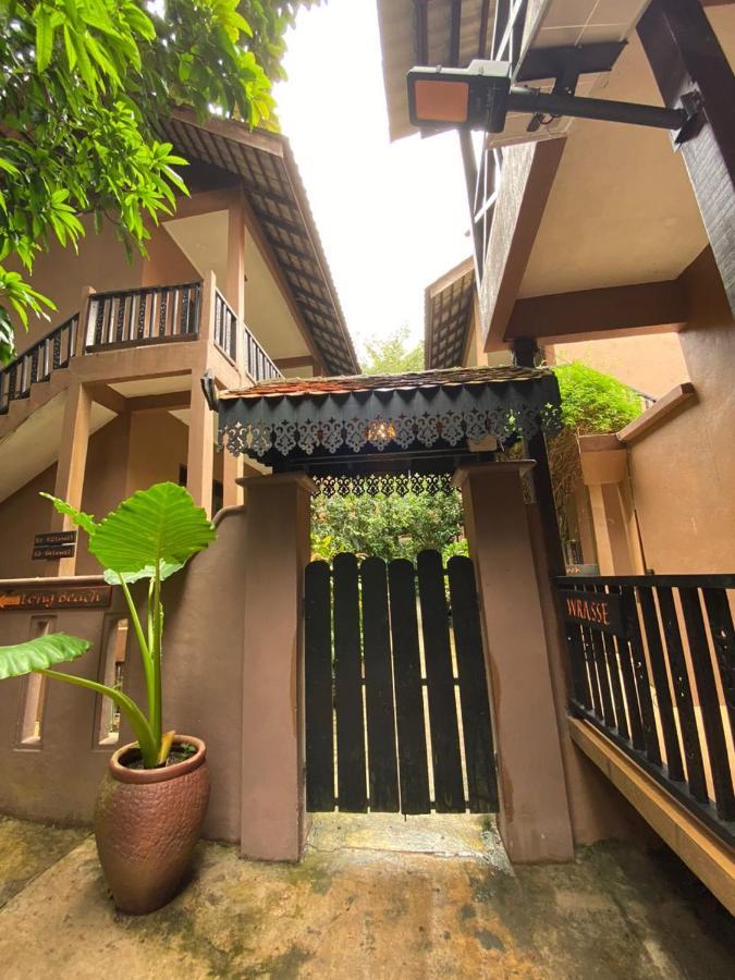 Ombak Dive Resort Perhentian Island Pulau Perhentian Kecil 外观 照片