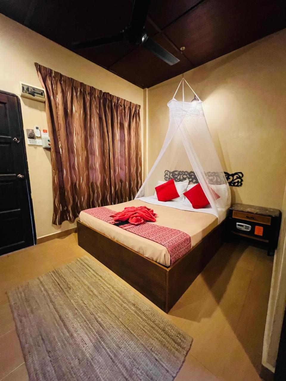 Ombak Dive Resort Perhentian Island Pulau Perhentian Kecil 外观 照片